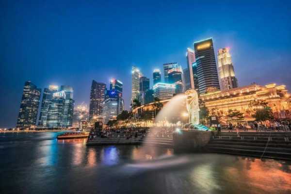 重庆有新加坡繁华吗（香港和新加坡哪个繁华）-图1
